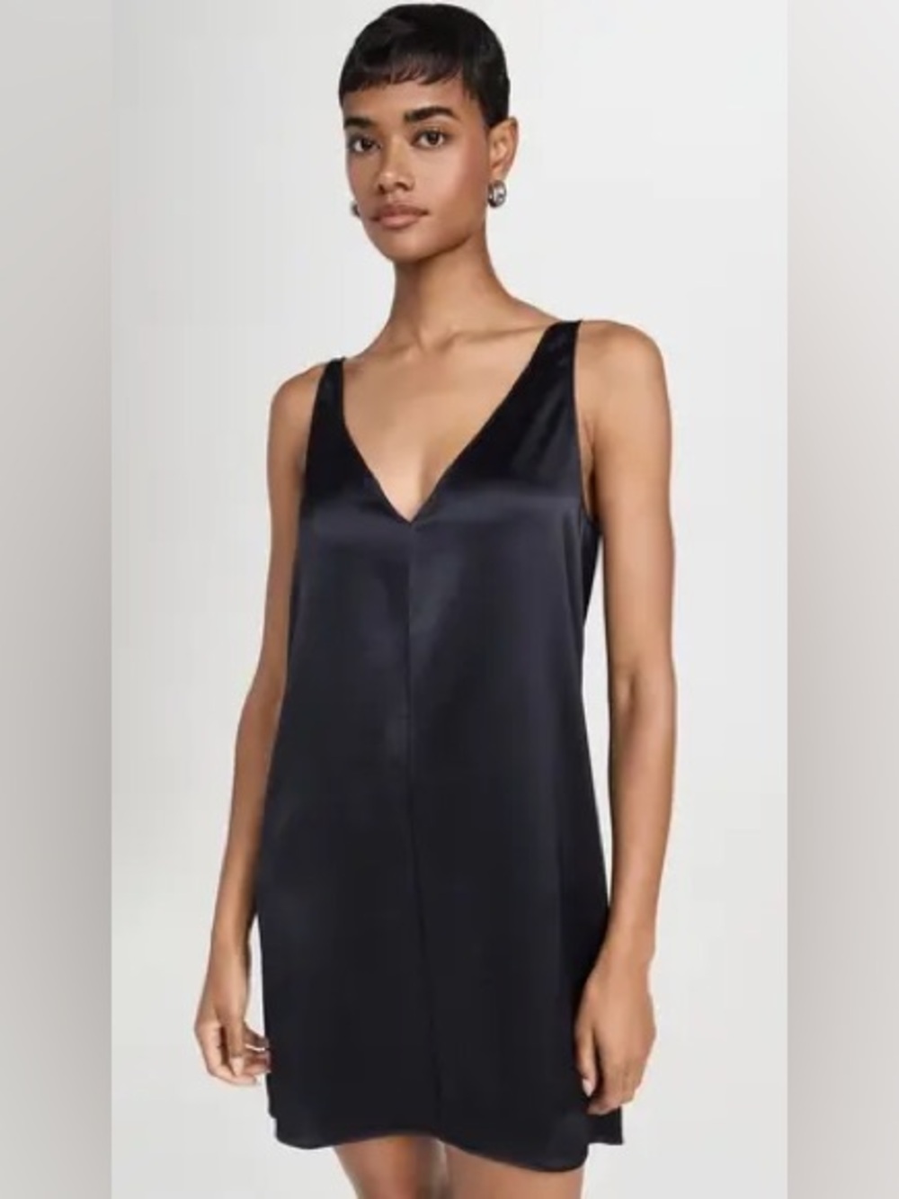 Leset barb v neck mini dress